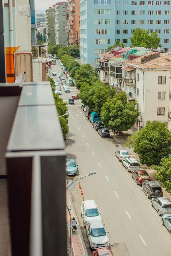Graphic Hotel Batumi Exterior foto