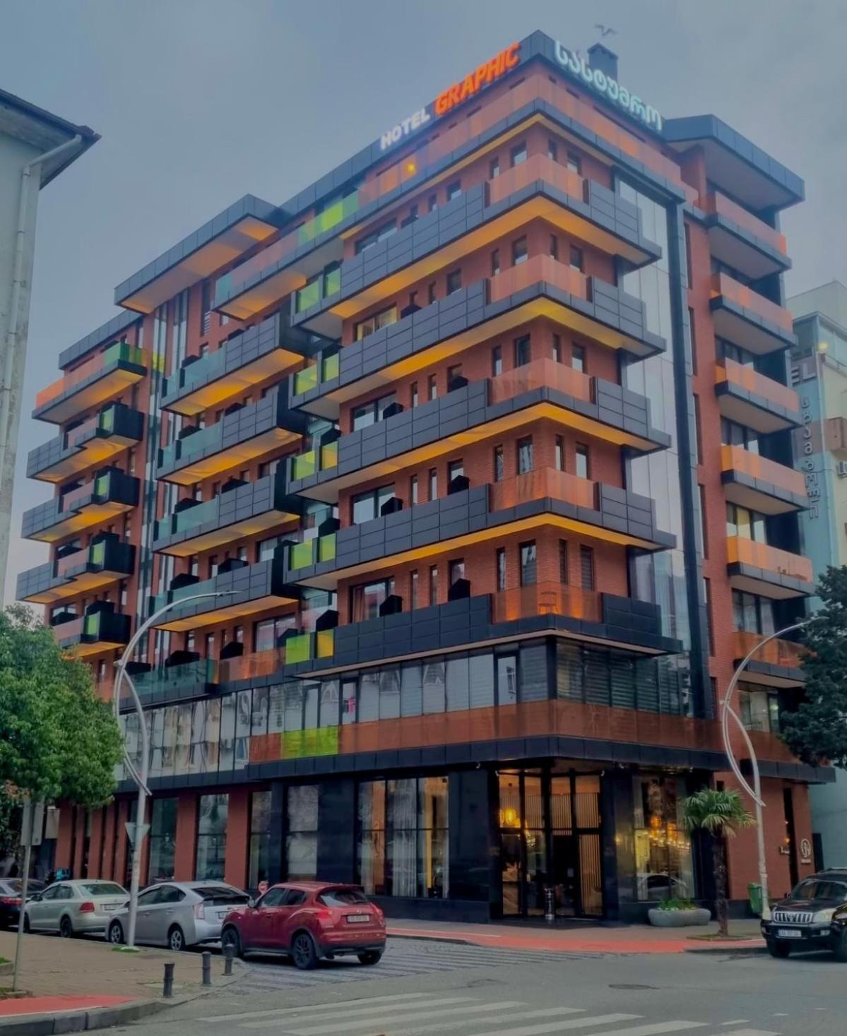 Graphic Hotel Batumi Exterior foto